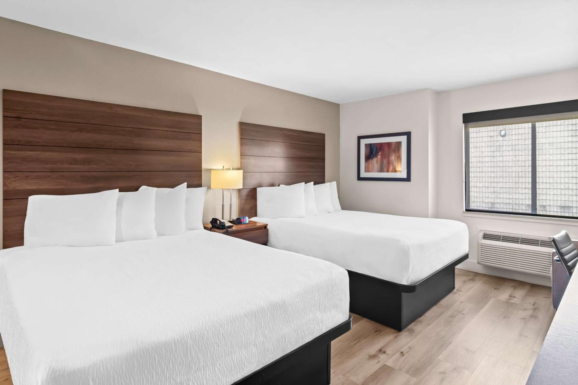 Western 3* Maple Ridge